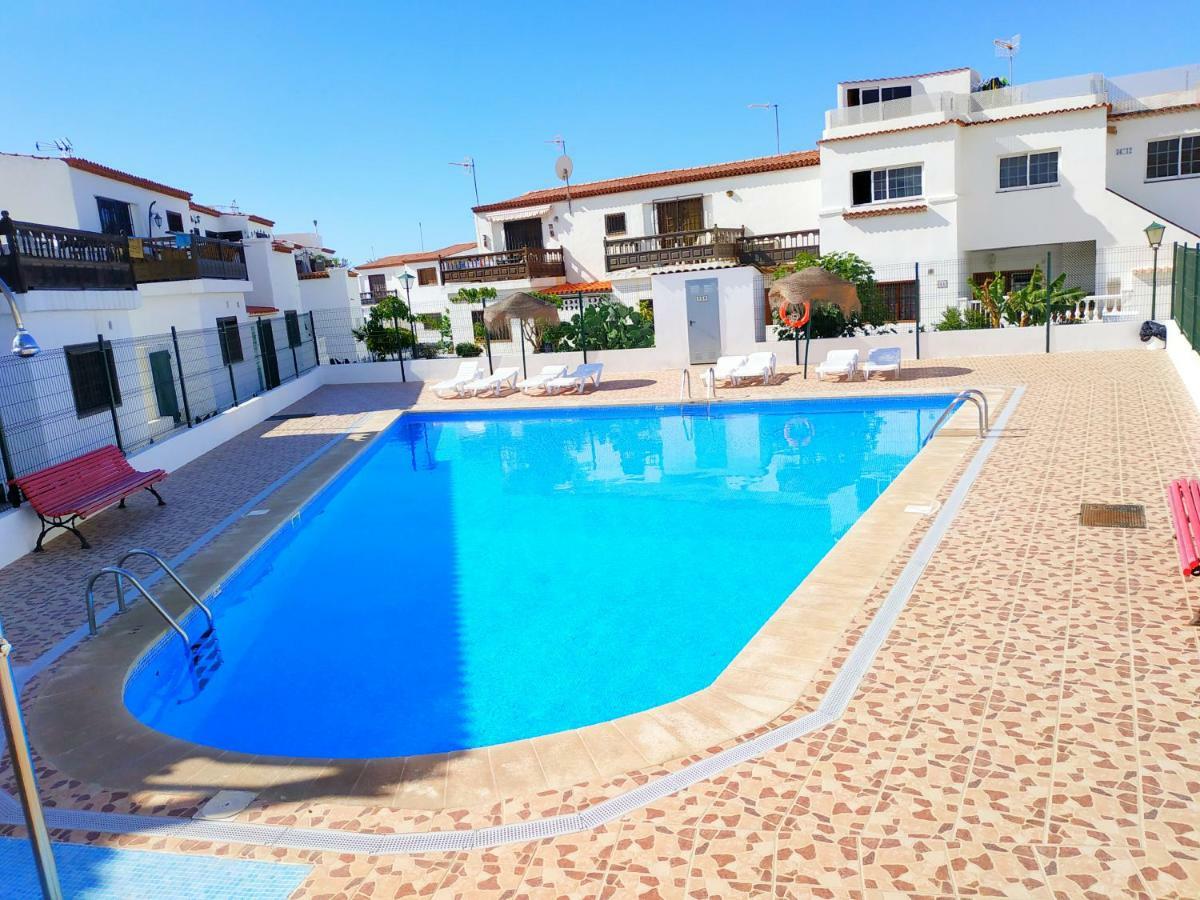 New Renovated Duplex Near The Ocean Located In Tenerife Sur 코스타델실렌시오 외부 사진