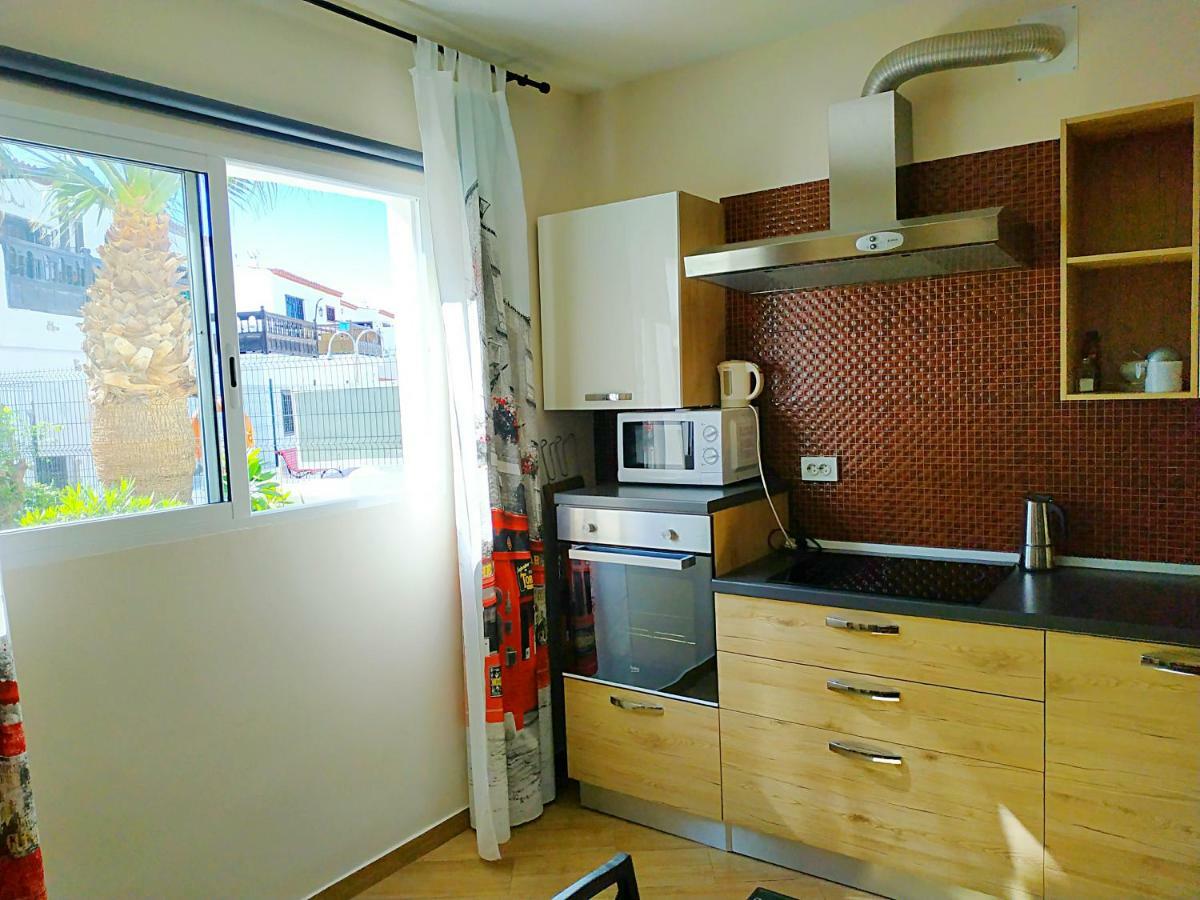 New Renovated Duplex Near The Ocean Located In Tenerife Sur 코스타델실렌시오 외부 사진