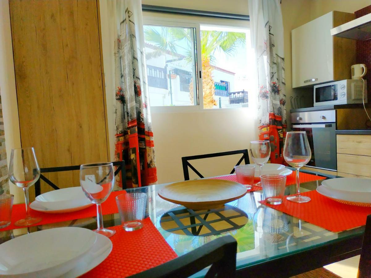 New Renovated Duplex Near The Ocean Located In Tenerife Sur 코스타델실렌시오 외부 사진